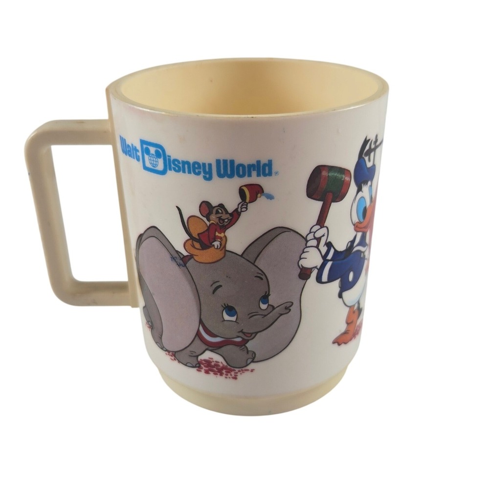 Vintage Walt Disney World Plastic Mug Mickey Minnie‎ Dumbo Donald Kids Cup 80s